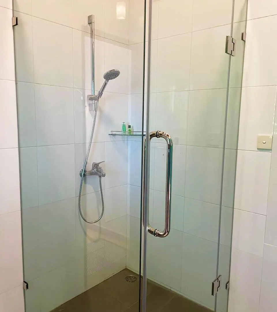 Bed & Breakfast Cenreeza Airport Villa Negombo