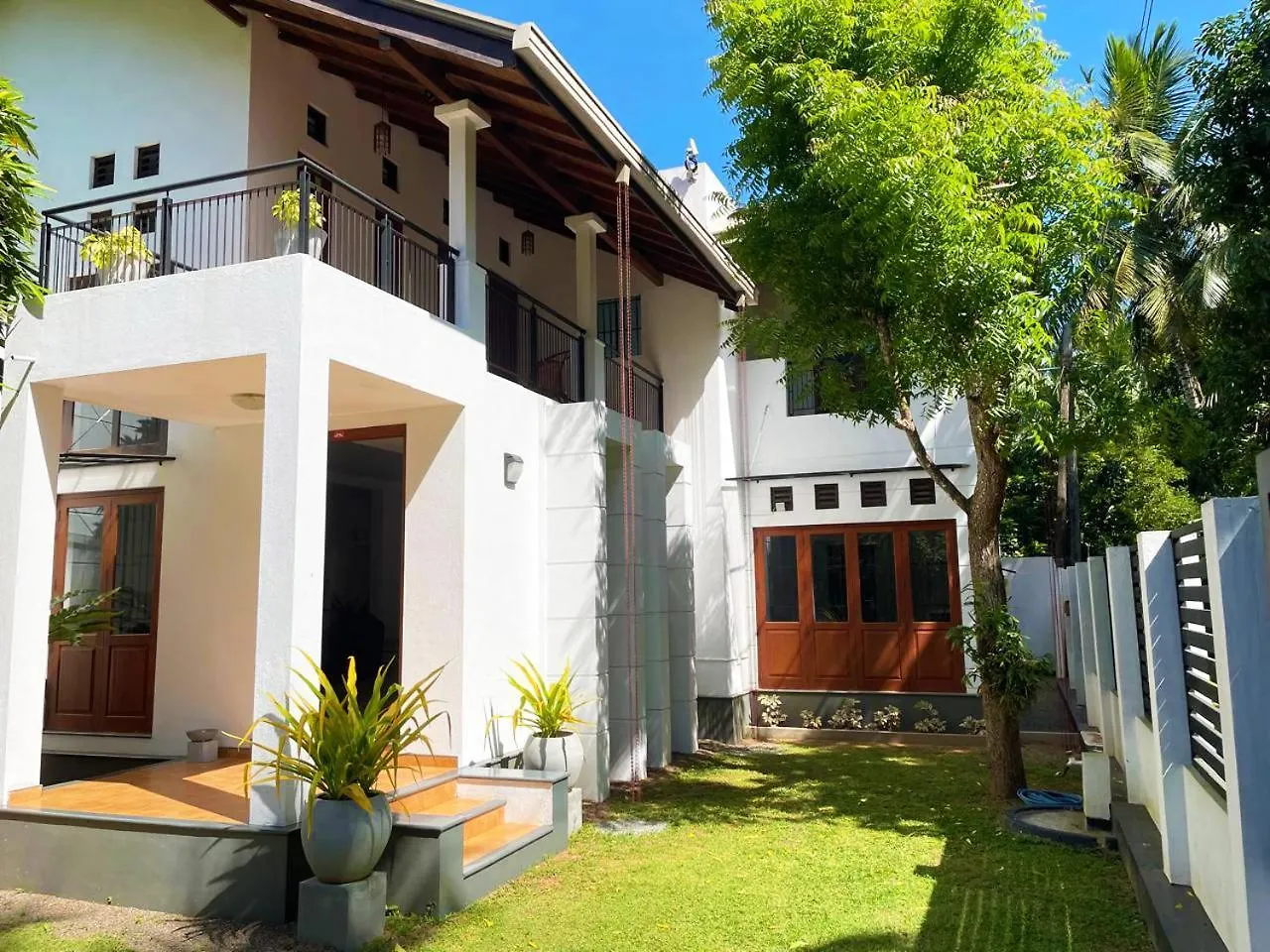 Cenreeza Airport Villa Negombo