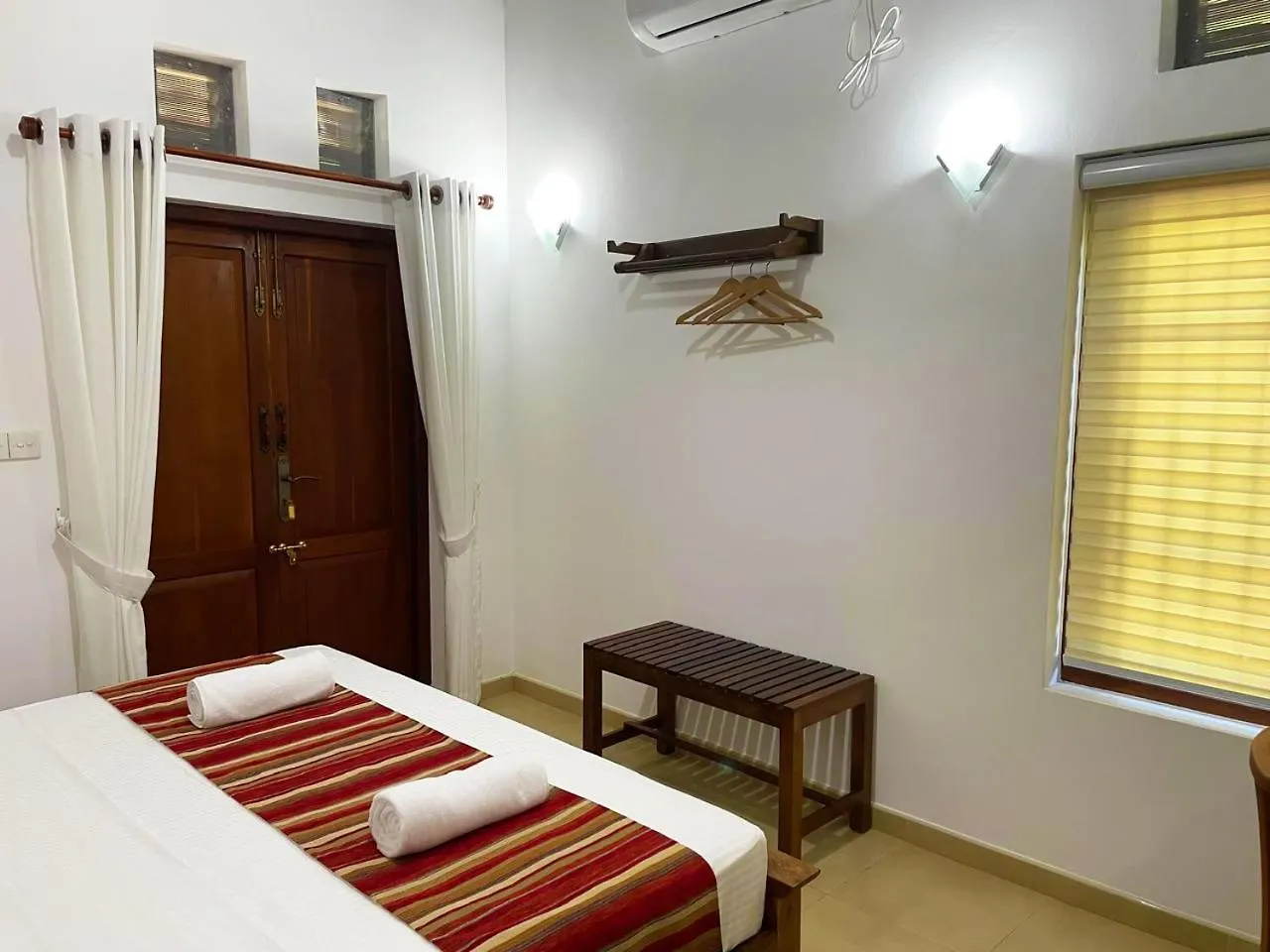 Bed & Breakfast Cenreeza Airport Villa Negombo Sri Lanka