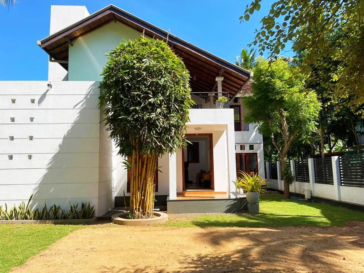 Bed & Breakfast Cenreeza Airport Villa Negombo Sri Lanka